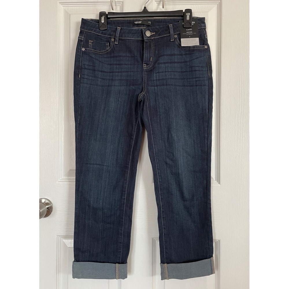 Women's Simply Vera Vera Wang Cuffed Capri Jeans - Picture 3 of 16